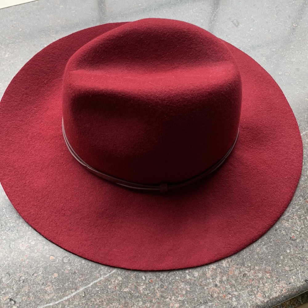 Urban Outfitters hat - Picture 3 of 8